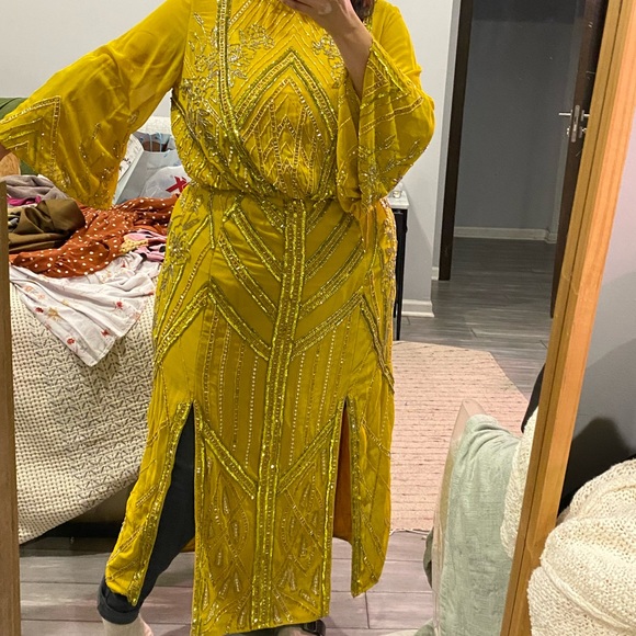 NWT ASOS CURVE blouson linear embellished midi dress - Picture 5 of 5